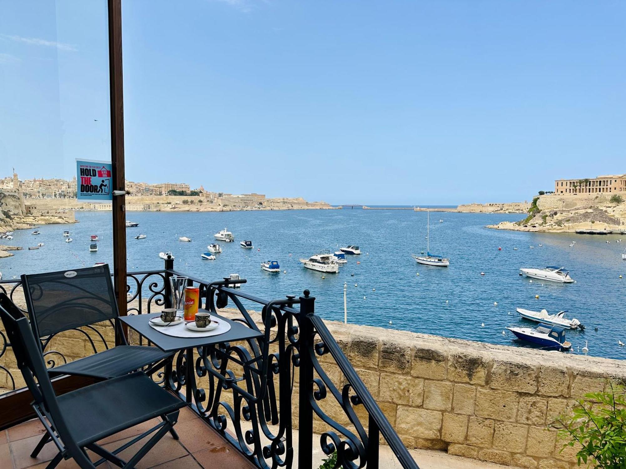 Seagull Birgu - Waterfront Home 외부 사진