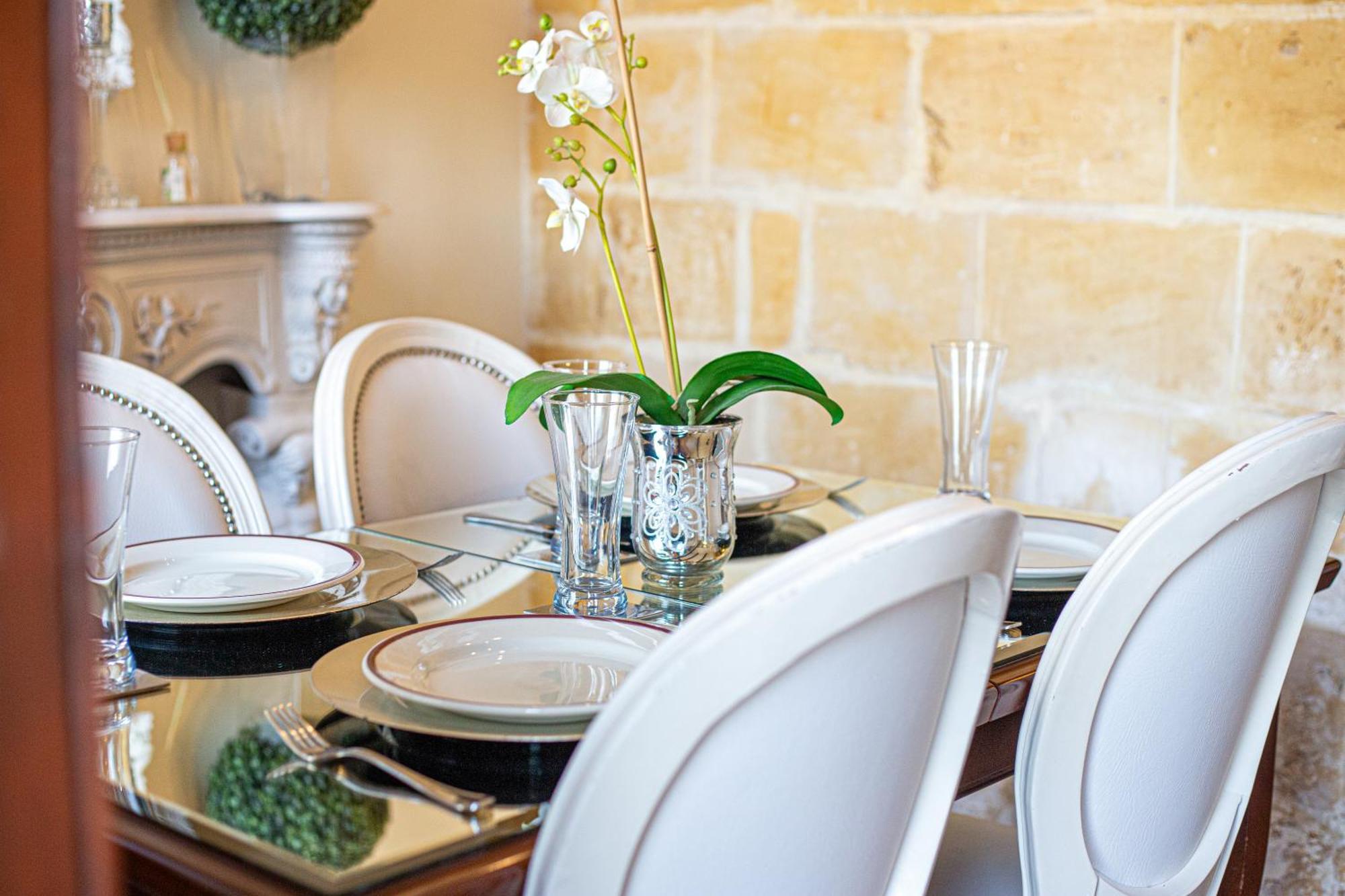 Seagull Birgu - Waterfront Home 외부 사진