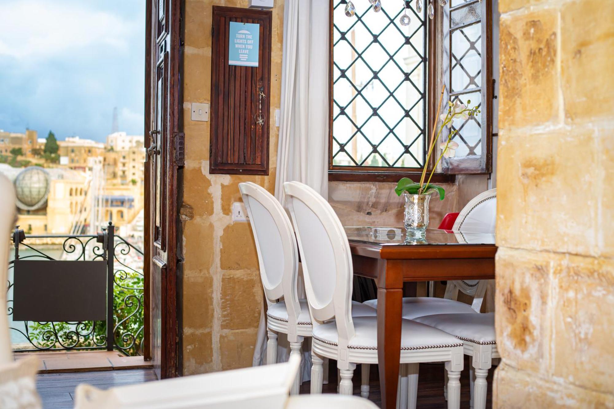 Seagull Birgu - Waterfront Home 외부 사진